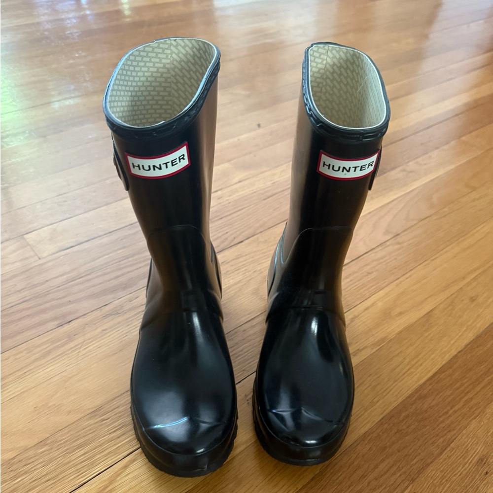 Hunter Glossy Black Boots